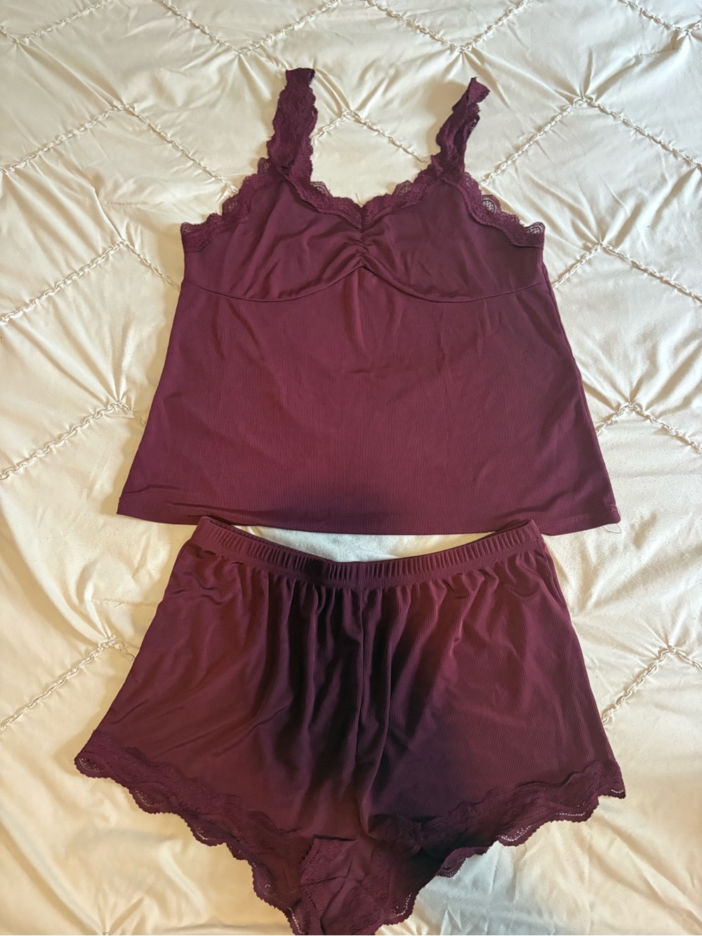 Women’s Lace-Trim Sleep Set - Burgundy